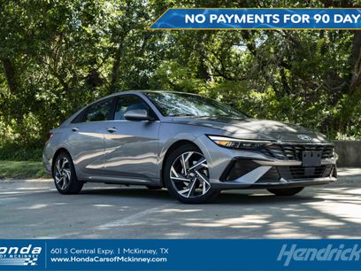 Used 2024 Hyundai Elantra SEL w/ Convenience Package