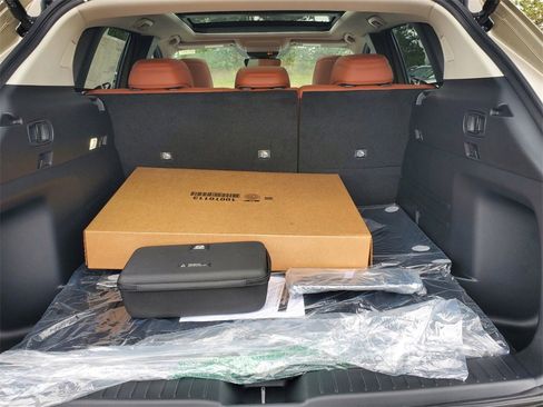 New 2025 MAZDA CX-50 Meridian Edition w/ Weather Package image 9