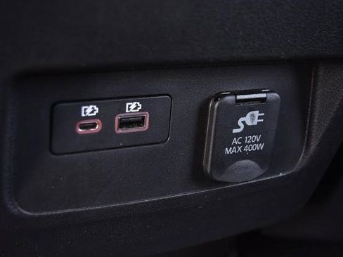 Certified 2024 Nissan Frontier PRO-4X w/ Pro Premium Package image 31