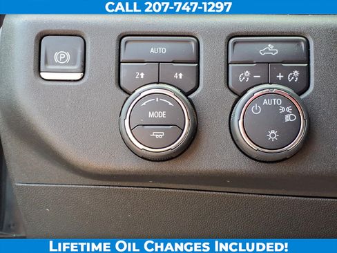 Used 2024 Chevrolet Silverado 1500 LT AWD/4WD image 13