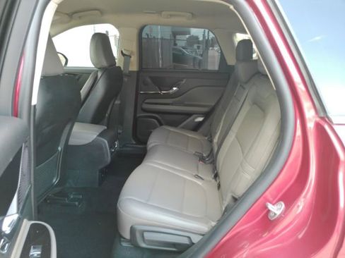 Used 2025 Lincoln Corsair FWD w/ Equipment Group 101A image 19