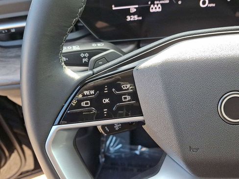 Certified 2025 Audi Q5 Premium Plus w/ Premium Plus image 17