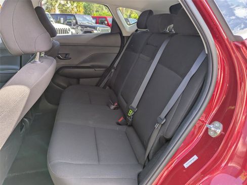 Used 2025 Hyundai Kona SEL FWD image 16