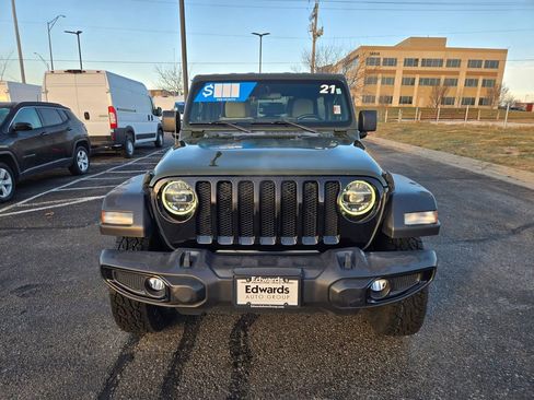 Used 2021 Jeep Wrangler Unlimited Sport image 9