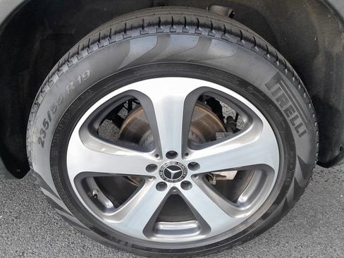 Used 2020 Mercedes-Benz GLC 300 4MATIC image 21