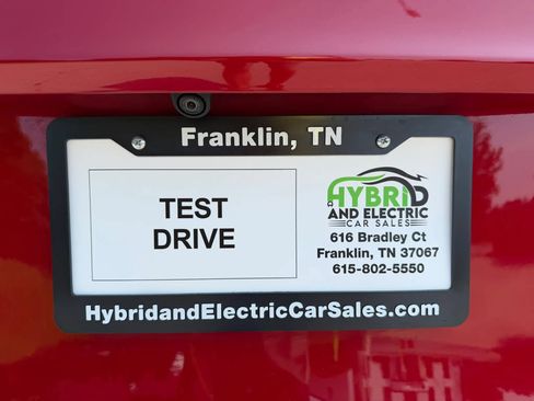 Used 2022 Tesla Model Y Long Range AWD/4WD image 4