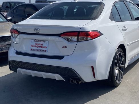 Certified 2020 Toyota Corolla SE FWD image 4