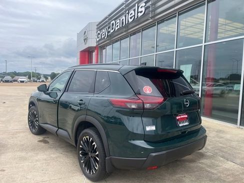 New 2026 Nissan Rogue SV FWD image 2