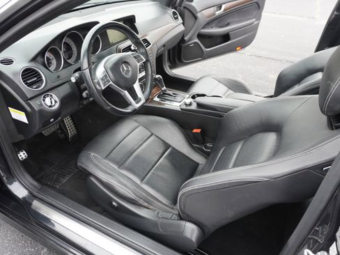 Used 2014 Mercedes-Benz C 250 Coupe image 23