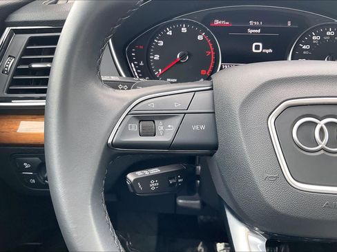 Used 2023 Audi Q5 2.0T Premium w/ Convenience Package image 21