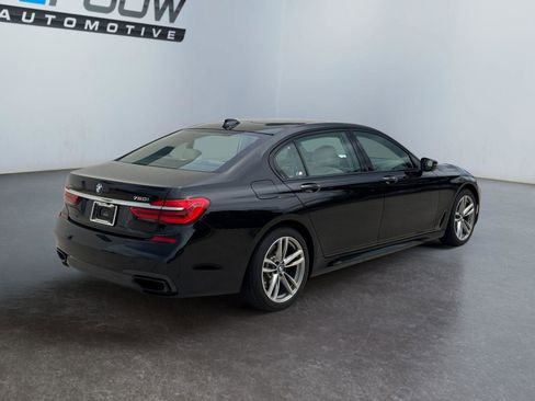 Used 2017 BMW 750i xDrive AWD/4WD image 3
