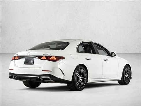 Certified 2026 Mercedes-Benz E 350 4MATIC Sedan image 5