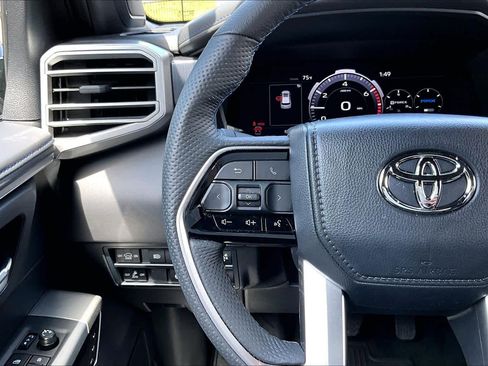 Certified 2025 Toyota Sequoia Platinum AWD/4WD image 24