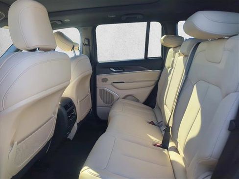 New 2026 Jeep Grand Cherokee Limited w/ Limited Altitude Package RWD image 16