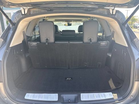 Used 2019 INFINITI QX60 Luxe w/ Essential Package FWD image 7