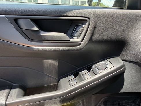 Used 2025 Ford Escape Active AWD/4WD image 22