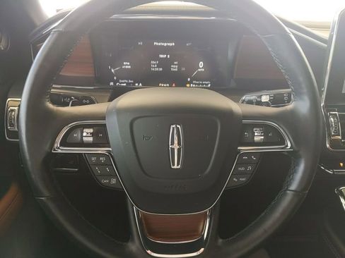 Used 2021 Lincoln Navigator Reserve AWD/4WD image 18