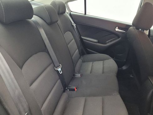 Used 2017 Kia Forte LX FWD image 19