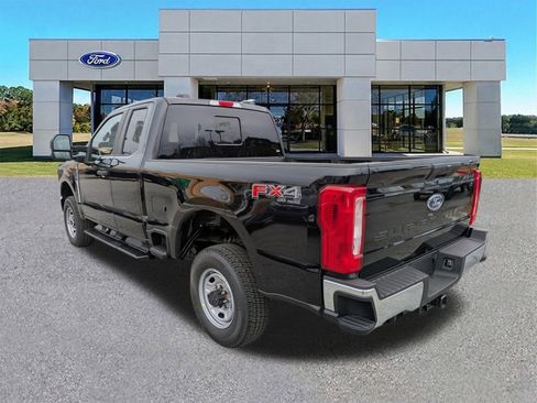 New 2026 Ford F250 XL AWD/4WD image 7