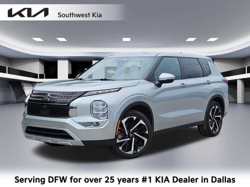 Used 2024 Mitsubishi Outlander SE FWD image 1