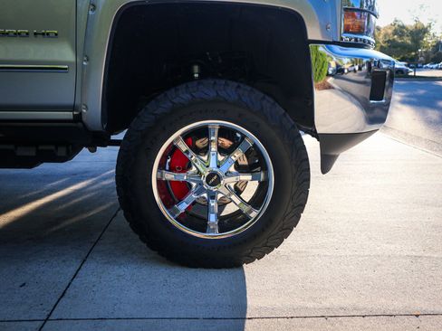 Used 2019 Chevrolet Silverado 2500 LTZ w/ Duramax Plus Package image 13
