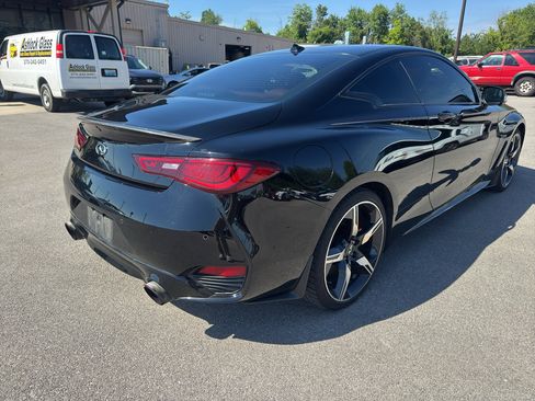 Used 2018 INFINITI Q60 Red Sport 400 w/ Sensory Package 3.0T Sport AWD/4WD image 4