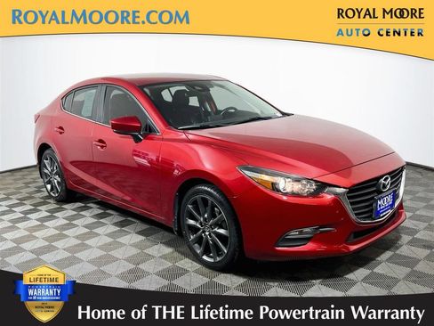 Used 2018 MAZDA MAZDA3 Touring FWD image 1