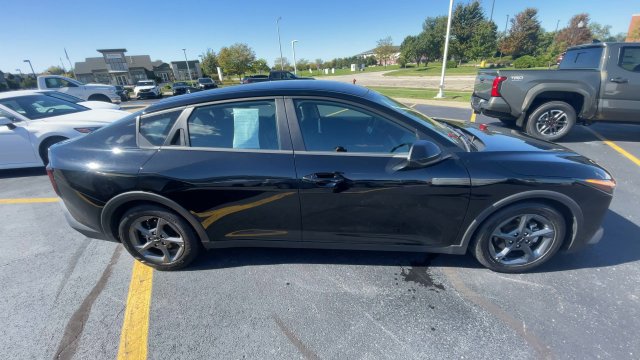 Used 2025 Kia K4 FWD image 3