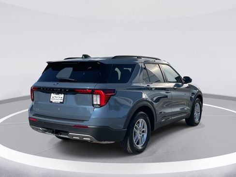 New 2026 Ford Explorer Active w/ Active Comfort Package image 4