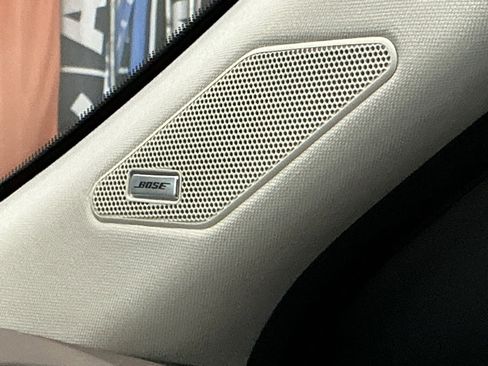 Used 2023 Nissan Rogue SL w/ SL Premium Package image 7