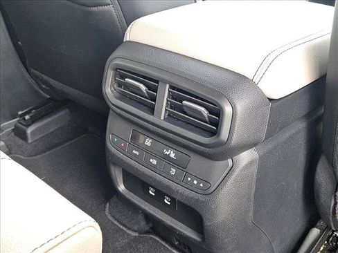 Used 2026 Honda Pilot EX-L image 16