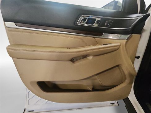 Used 2017 Ford Explorer Limited w/ Equipment Group 301A image 14
