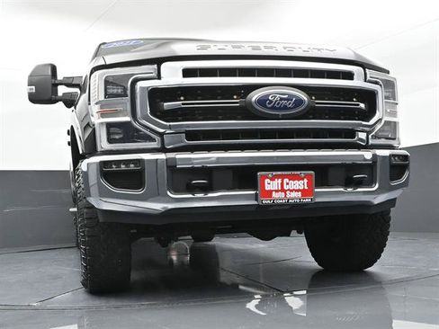 Certified 2021 Ford F250 Lariat w/ Tremor Off-Road Package AWD/4WD image 34