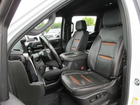 Certified 2022 GMC Sierra 1500 AT4 w/ AT4 Preferred Package AWD/4WD image 20