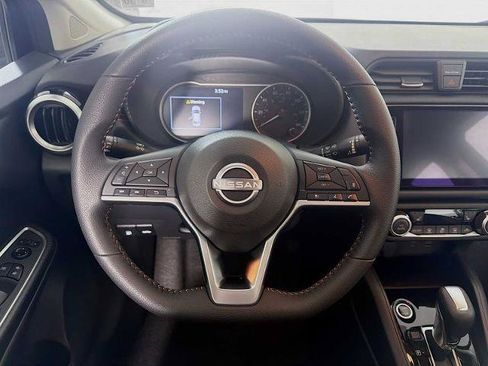 Certified 2025 Nissan Versa SR w/ Trunk Package FWD image 9