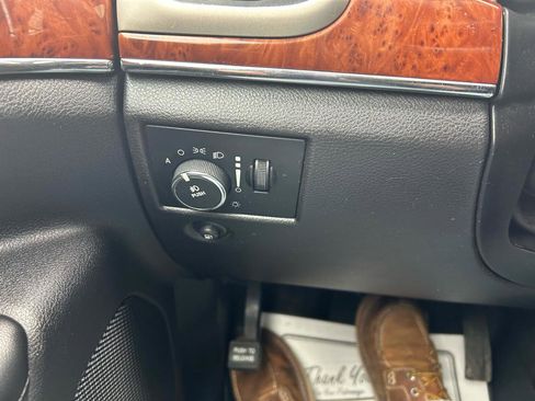 Used 2013 Jeep Grand Cherokee Limited image 29