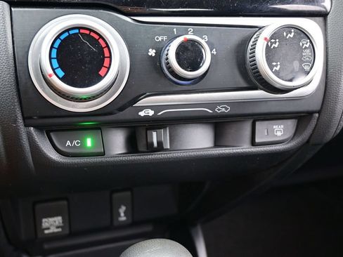 Used 2019 Honda Fit LX image 48