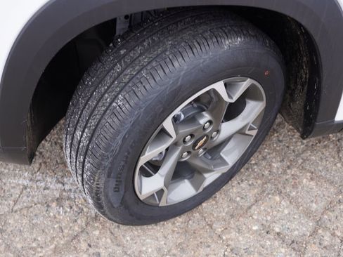 New 2026 Chevrolet Trax LT image 11