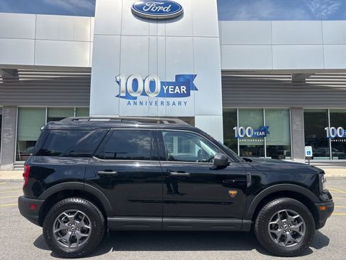 Used 2024 Ford Bronco Sport Badlands AWD/4WD image 2