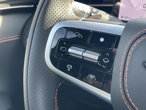 New 2026 Genesis GV70 2.5T Sport Prestige image 9