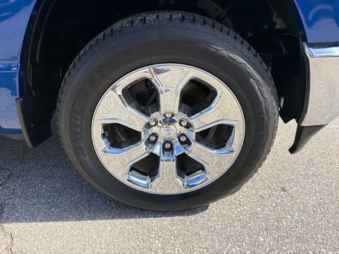 Used 2019 RAM 1500 Big Horn AWD/4WD image 25