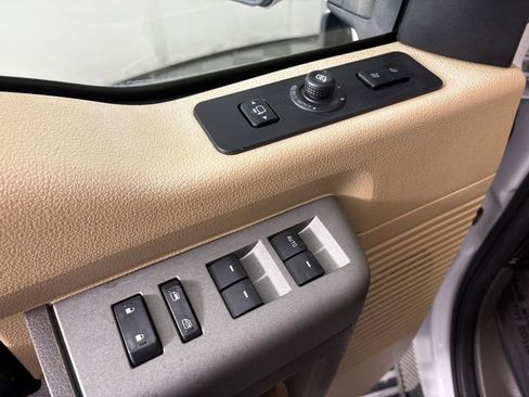Used 2012 Ford F350 Lariat w/ Lariat Ultimate Pkg image 12
