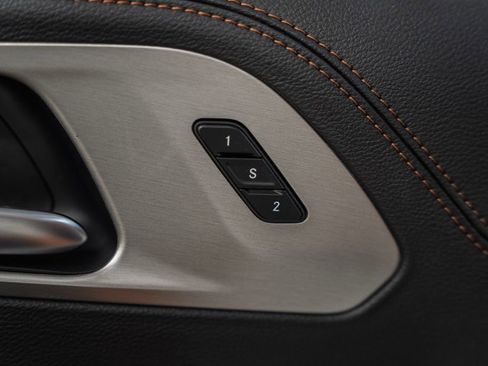New 2026 Chrysler Pacifica Pinnacle AWD/4WD image 45