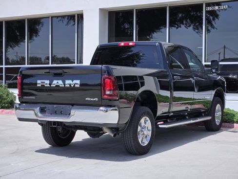 Certified 2025 RAM 2500 Big Horn AWD/4WD image 7