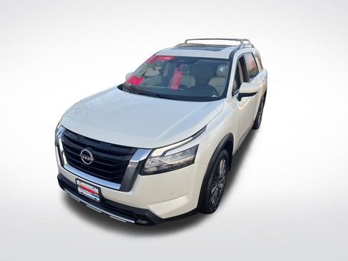 Certified 2023 Nissan Pathfinder SL w/ SL Premium Package image 39