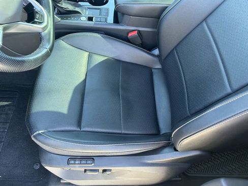 Used 2021 Volkswagen Atlas SEL R-Line w/ MDO Package (Bench Seat) image 11