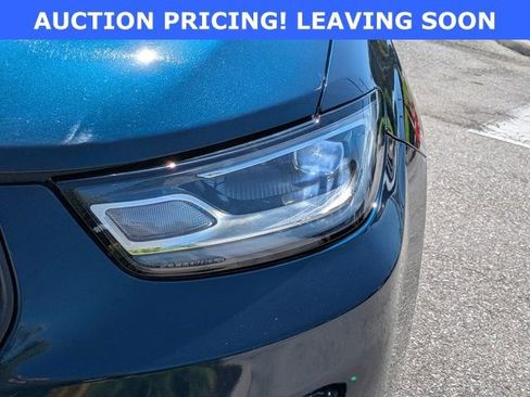 Used 2025 Chrysler Pacifica Limited FWD image 10