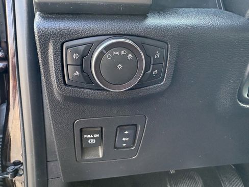 Used 2018 Ford F150 XLT w/ Equipment Group 302A Luxury image 20