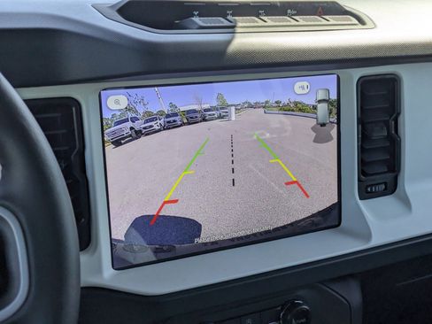 New 2025 Ford Bronco Heritage Edition AWD/4WD image 34