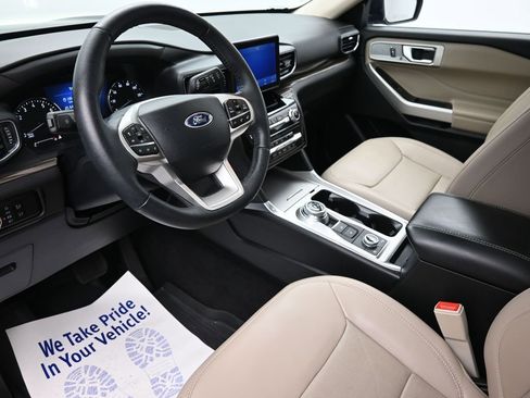 Used 2023 Ford Explorer Limited w/ Hybrid Equipment Group 310A image 18